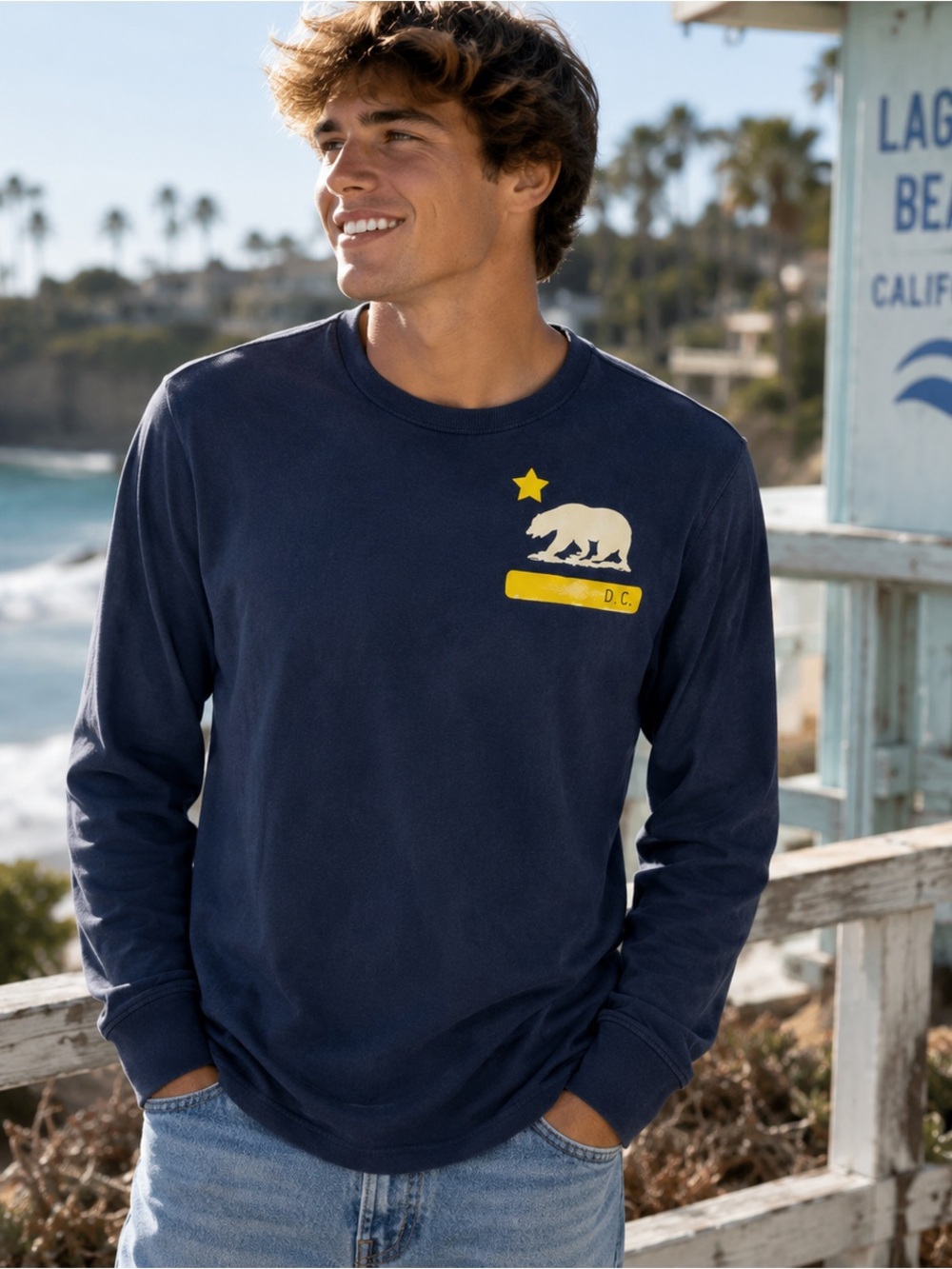 Hollister California Surf Team Laguna Beach Bear Graphic Long Sleeve T-Shirt Men